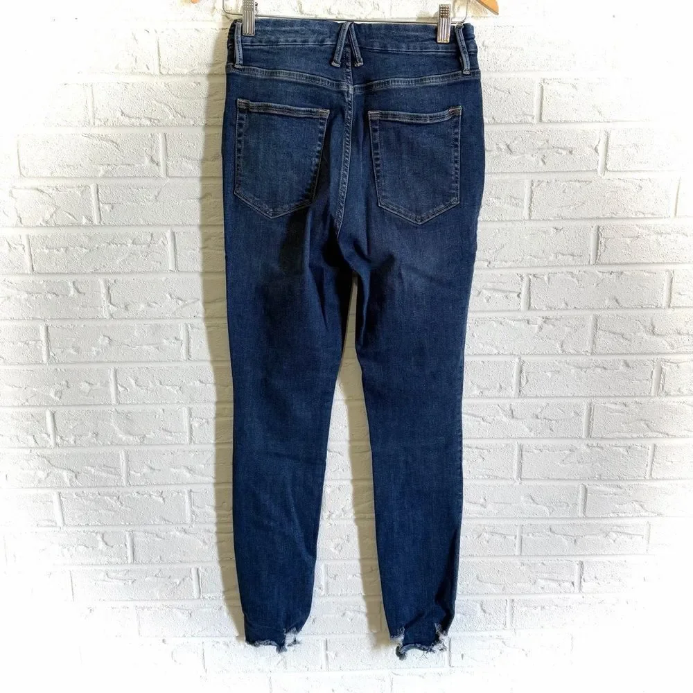 Good American Good Legs Chewed Hem Skinny Jeans Size 8